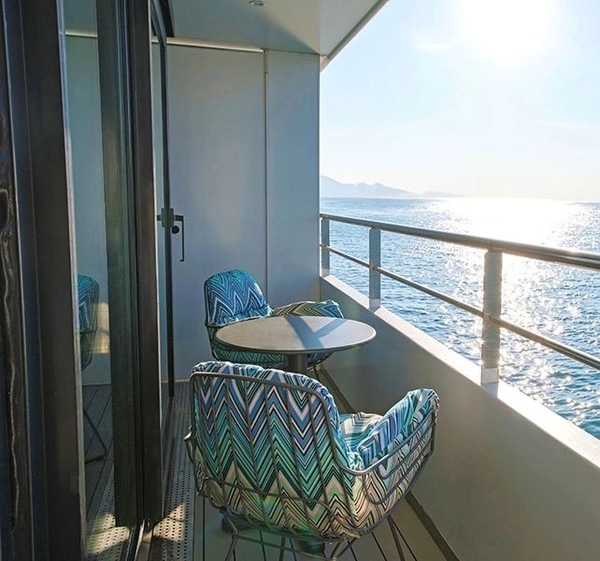 Emerald Cruises Emerald Kaia Deluxe Balcony Suite WEB ©Emerald Cruises.jpg